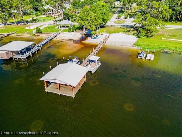 2225 Jackson Drive, Sebring, FL 33870