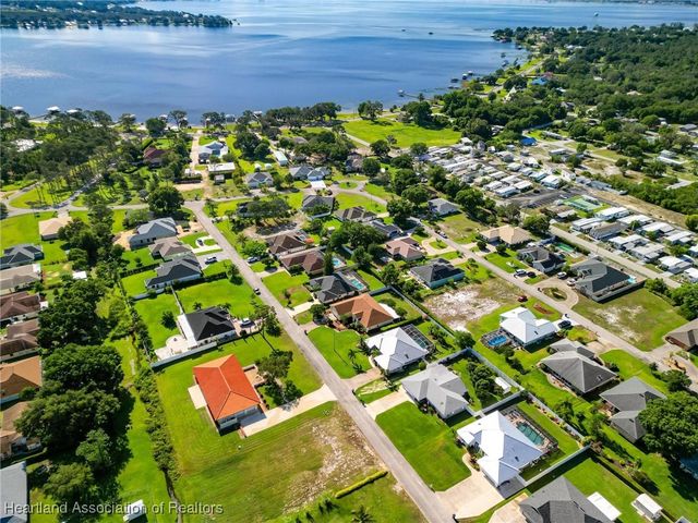 2225 Jackson Drive, Sebring, FL 33870