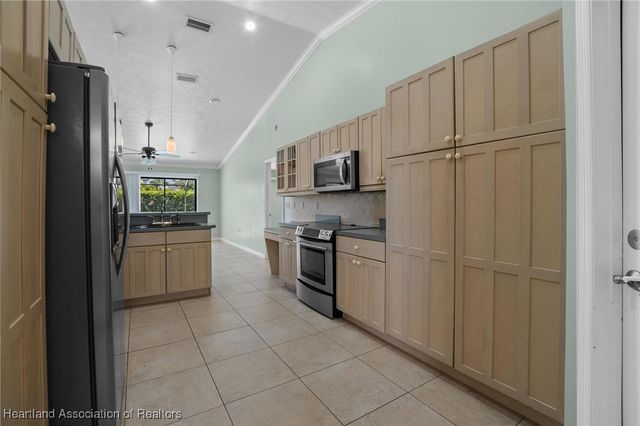 2225 Jackson Drive, Sebring, FL 33870