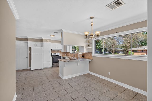 3922 Parkway Drive, Bossier City, LA 71112