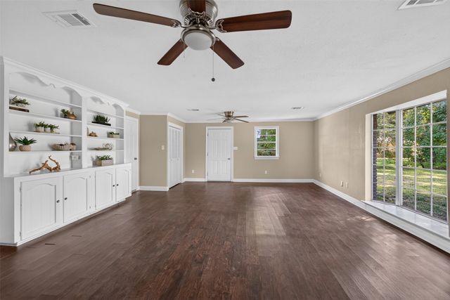3922 Parkway Drive, Bossier City, LA 71112