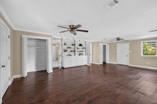 3922 Parkway Drive, Bossier City, LA 71112