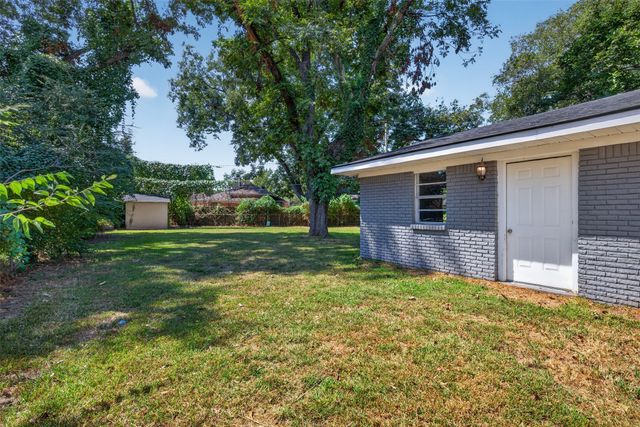 3922 Parkway Drive, Bossier City, LA 71112