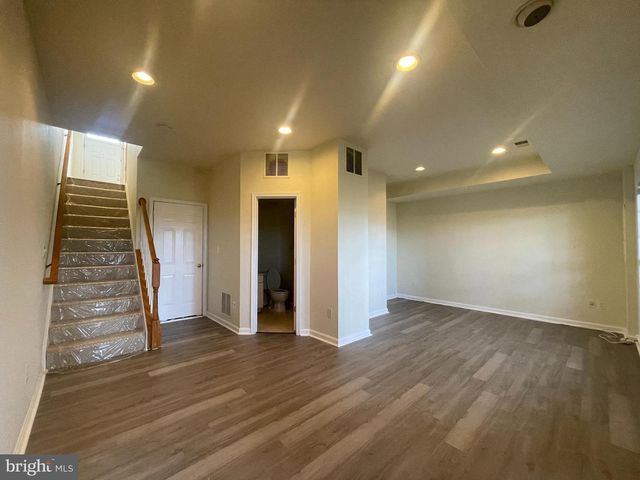 41851 CINNABAR SQ, Aldie, VA 20105