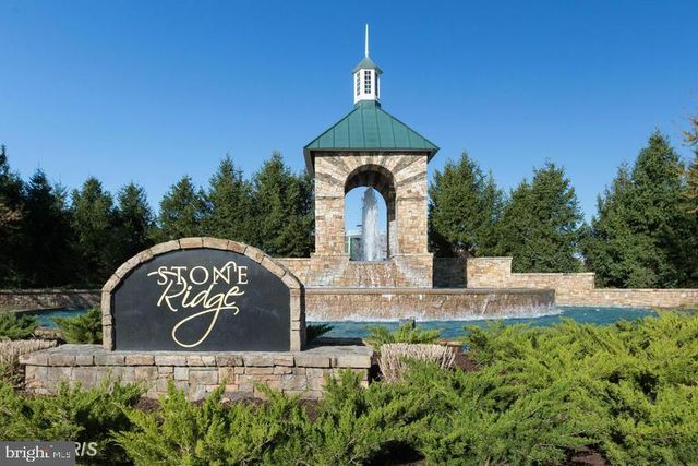 41851 CINNABAR SQ, Aldie, VA 20105