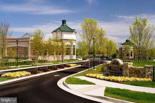 41851 CINNABAR SQ, Aldie, VA 20105