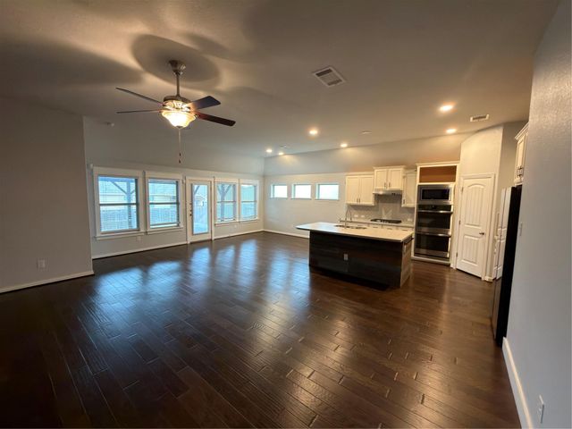 115 Brazil DR, Buda, TX 78610