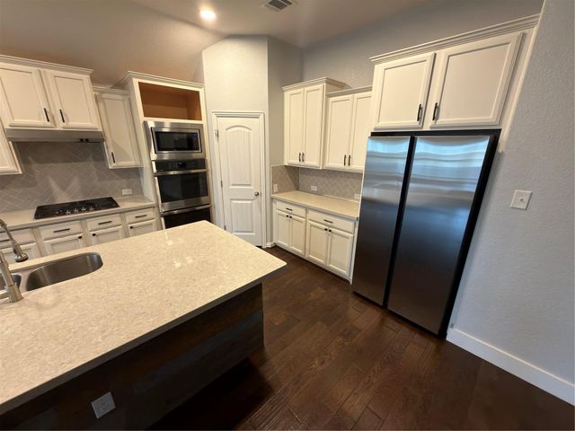 115 Brazil DR, Buda, TX 78610