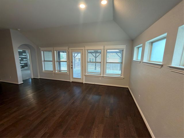 115 Brazil DR, Buda, TX 78610