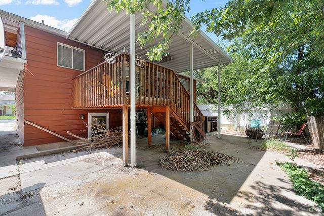 1352 W 2600 N, Clinton, UT 84015