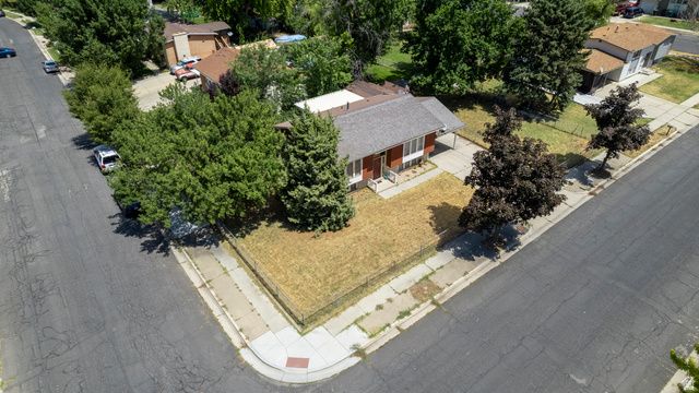1352 W 2600 N, Clinton, UT 84015