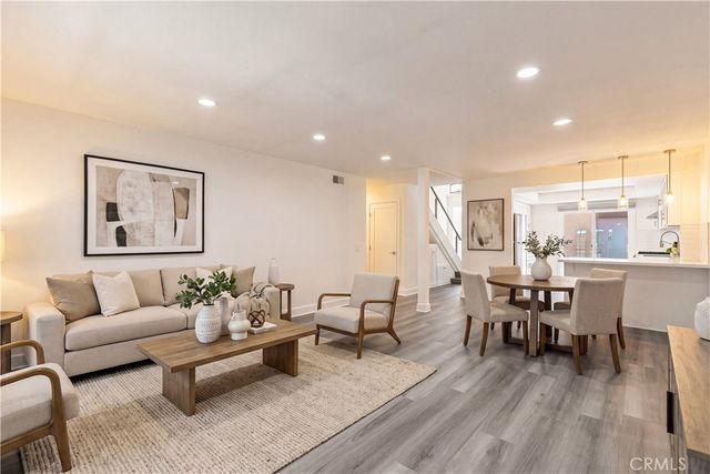 10803 Los Jardines E, Fountain Valley, CA 92708
