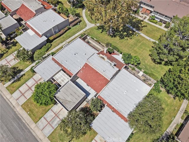 10803 Los Jardines E, Fountain Valley, CA 92708