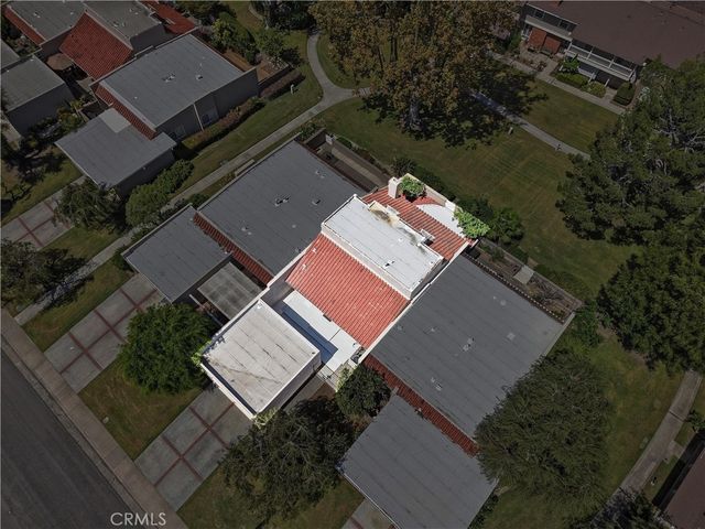 10803 Los Jardines E, Fountain Valley, CA 92708