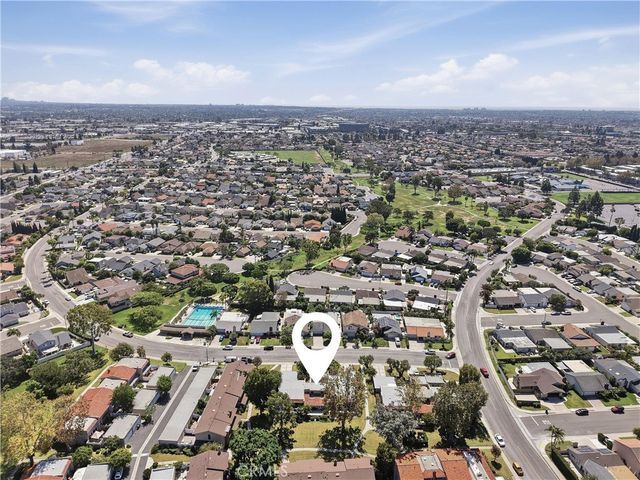 10803 Los Jardines E, Fountain Valley, CA 92708