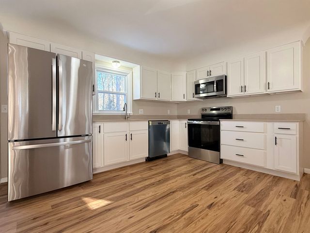 131 Route 13, Brookline, NH 03033