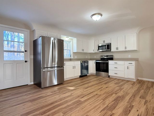 131 Route 13, Brookline, NH 03033