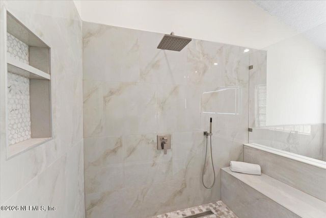 8039 SIERRA GARDENS Drive, Jacksonville, FL 32219