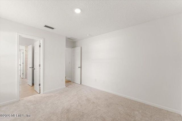 8039 SIERRA GARDENS Drive, Jacksonville, FL 32219