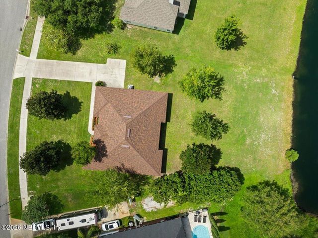 8039 SIERRA GARDENS Drive, Jacksonville, FL 32219