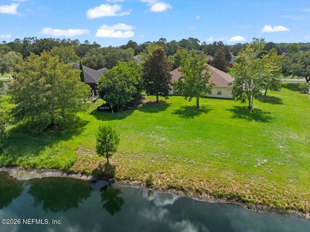 8039 SIERRA GARDENS Drive, Jacksonville, FL 32219