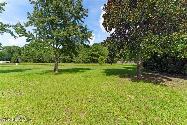 8039 SIERRA GARDENS Drive, Jacksonville, FL 32219