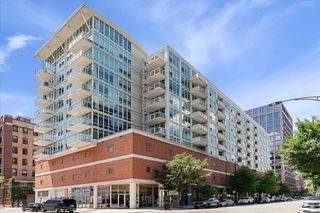 909 W WASHINGTON Boulevard 606, Chicago, IL 60607