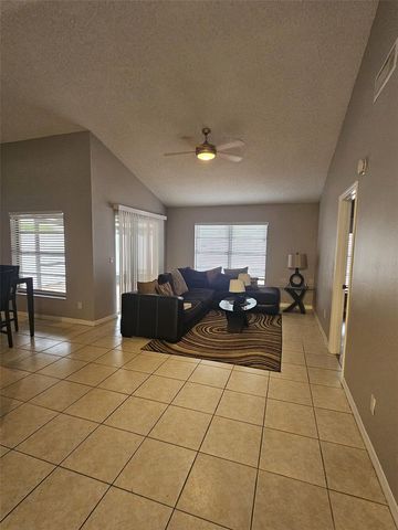 12718 TROWBRIDGE LANE, Tampa, FL 33624