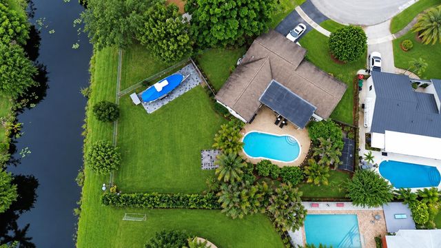 8764 SW 51st Court, Cooper City, FL 33328