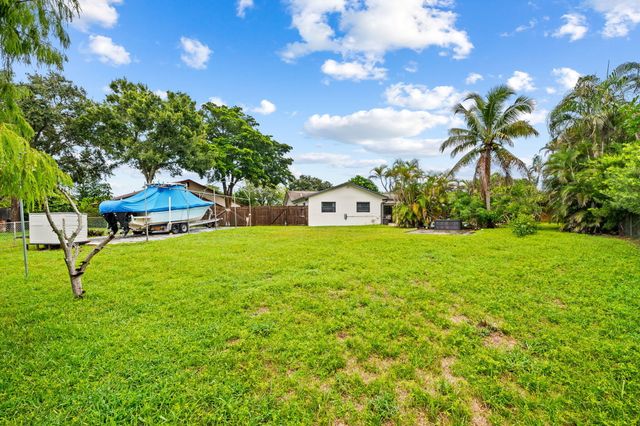 8764 SW 51st Court, Cooper City, FL 33328
