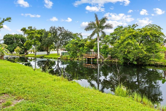 8764 SW 51st Court, Cooper City, FL 33328