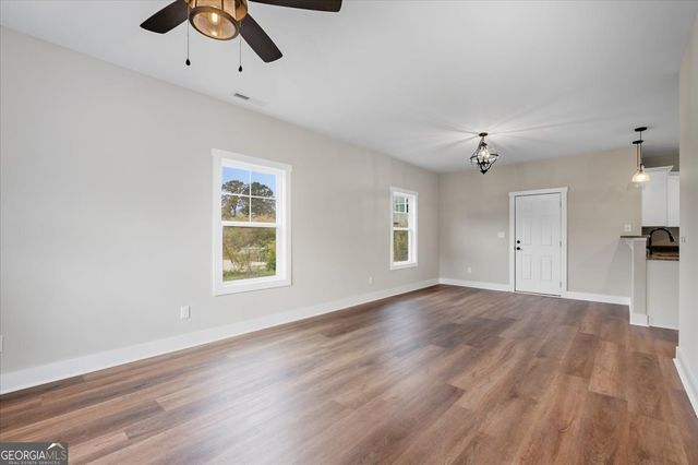 108 Hicksville Road, Aragon, GA 30104