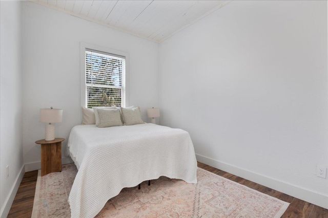 209 SE 10th Street, Steinhatchee, FL 32359