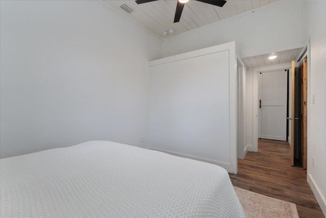 209 SE 10th Street, Steinhatchee, FL 32359