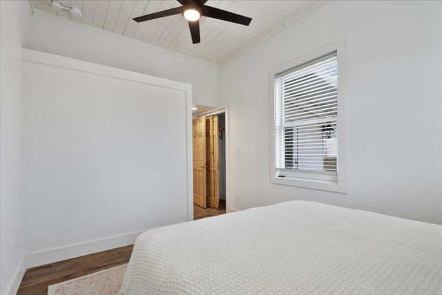 209 SE 10th Street, Steinhatchee, FL 32359