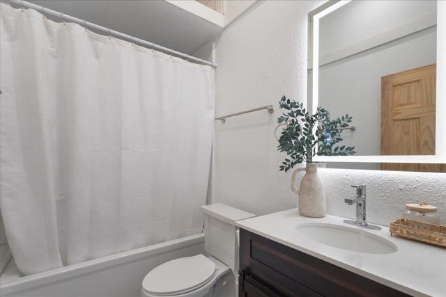 209 SE 10th Street, Steinhatchee, FL 32359