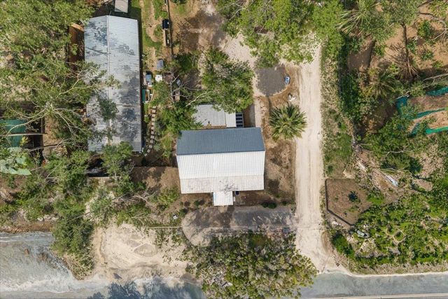 209 SE 10th Street, Steinhatchee, FL 32359