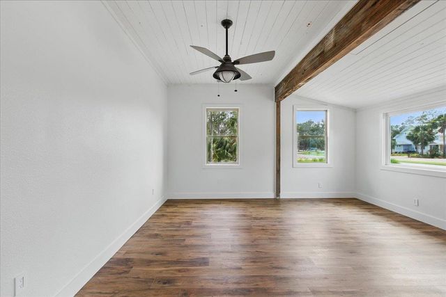 209 SE 10th Street, Steinhatchee, FL 32359