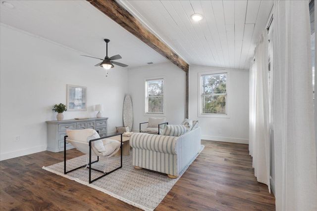 209 SE 10th Street, Steinhatchee, FL 32359