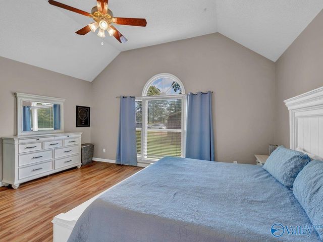 6514 Moores Mill Road NE, Huntsville, AL 35811