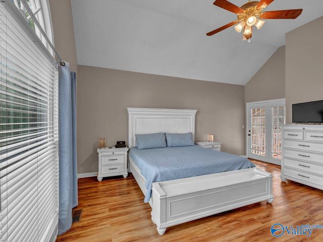 6514 Moores Mill Road NE, Huntsville, AL 35811