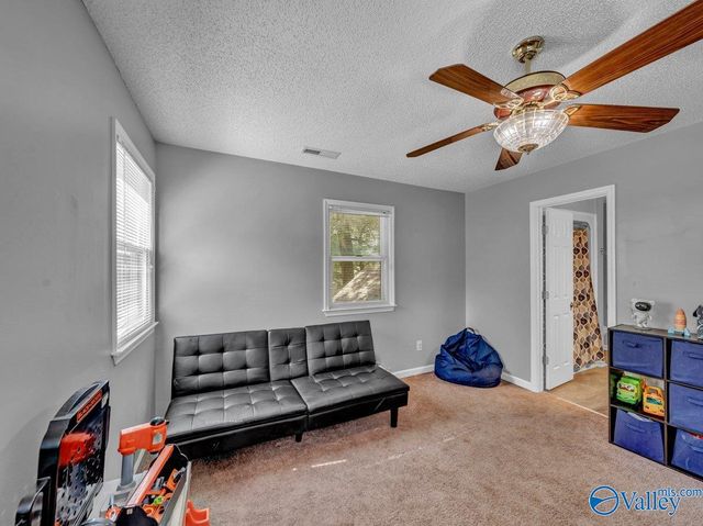 6514 Moores Mill Road NE, Huntsville, AL 35811