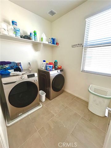 1485 E Laurelwood Drive, San Bernardino, CA 92408