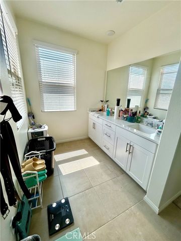 1485 E Laurelwood Drive, San Bernardino, CA 92408