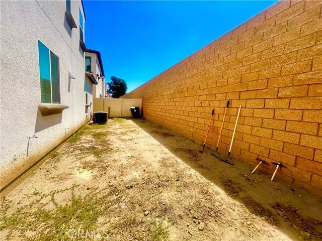 1485 E Laurelwood Drive, San Bernardino, CA 92408
