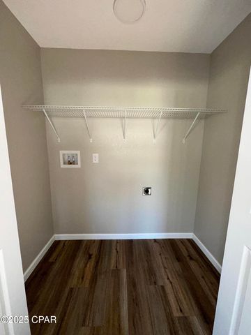 6630 Grande Oak Loop, Grand Ridge, FL 32442