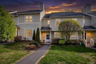 5203 Applewood Circle, Carmel, NY 10512