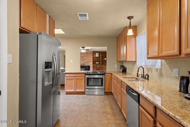 2640 Calle de Rosa, Las Cruces, NM 88001