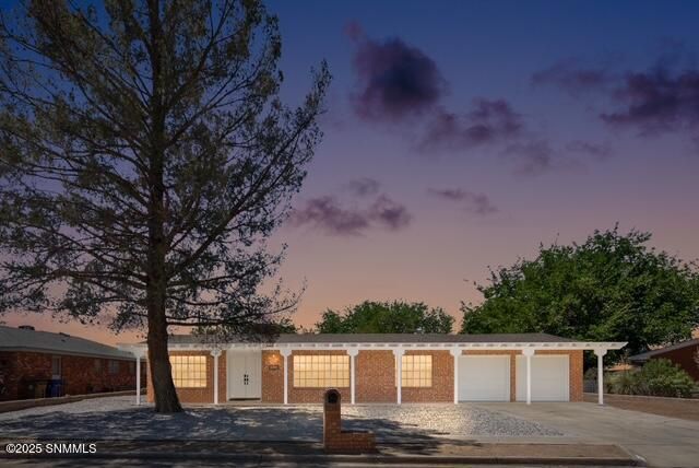 2640 Calle de Rosa, Las Cruces, NM 88001