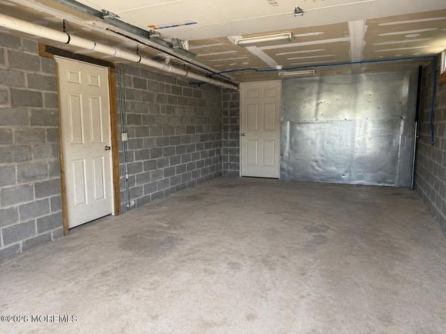 98-100 Raritan Avenue, Keansburg, NJ 07734